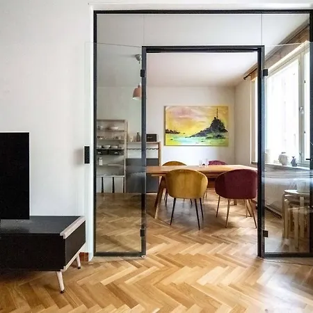 Stylish 2br In The Heart Of Kallio Apartment