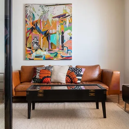 Stylish 2br In The Heart Of Kallio Apartman